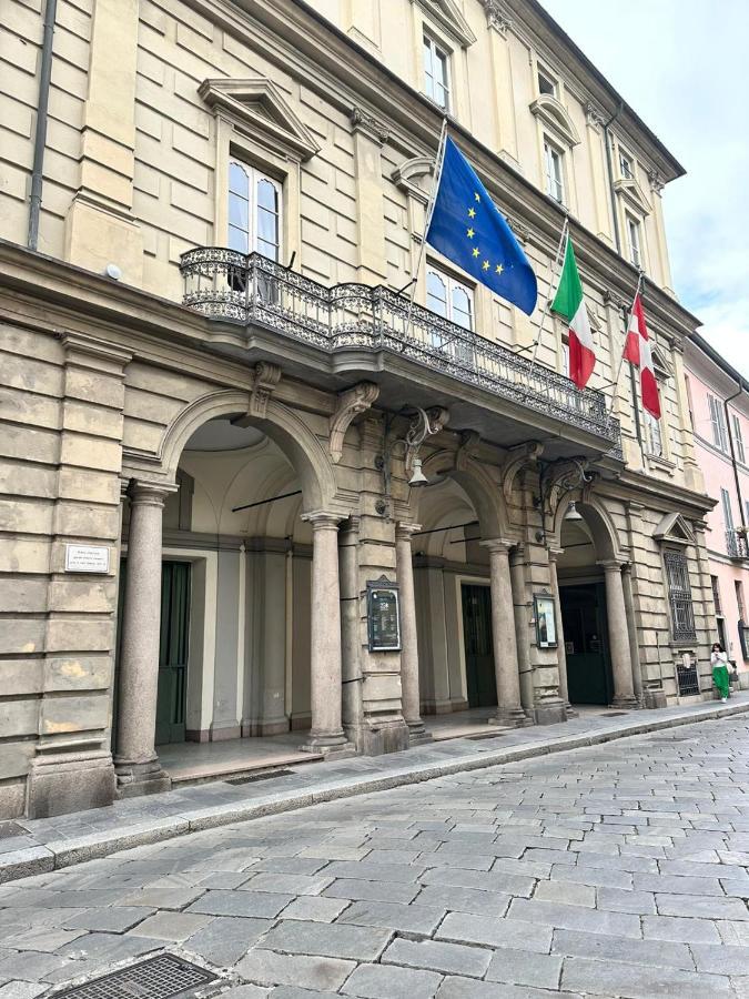 Casa Del Teatro Lejlighed Pavia Eksteriør billede