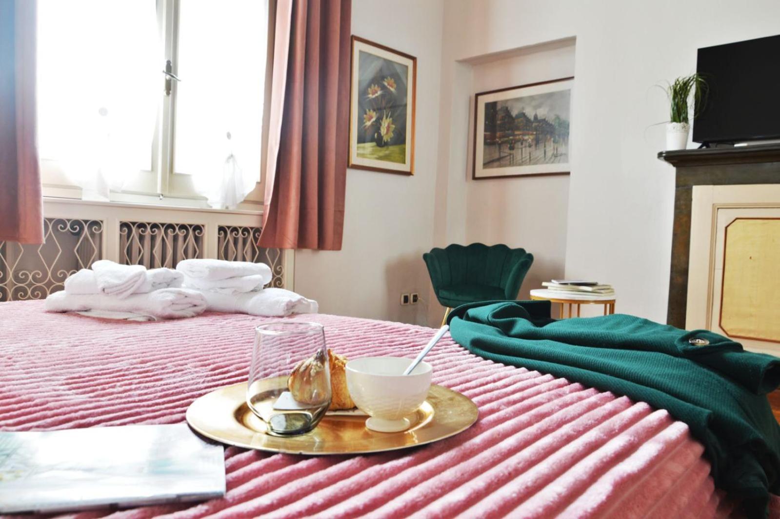 Casa Del Teatro Lejlighed Pavia Eksteriør billede